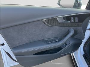 Audi RS4 Avant Last Edition 1 of 25 / 360° Kamera, Keyless Entry, Lenkradheizung,  Massagesitze, Soundsystem