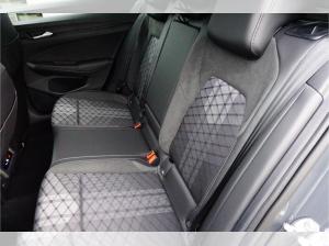 Volkswagen Golf R-Line 1,5 eTSI - 7-Gang-DSG