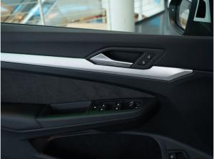 Volkswagen Golf VIII 1.5 TSI eHybrid 5J-Garantie AHK Kamera