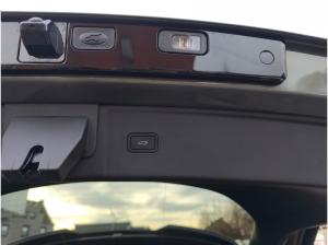 LYNK & Co 08 PHEV More ALLE FARBEN P