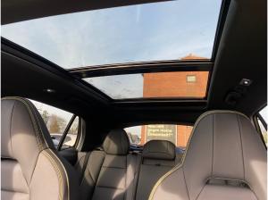 LYNK & Co 01 PHEV More ALLE FARBEN G