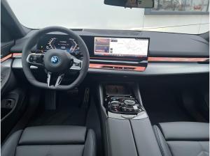 BMW i5 eDrive40**Sofort Verfügbar** 0,25% Versterung**