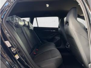 Skoda Superb Combi Sportline 4x4 2.0 TDI HUD AHK DigiC