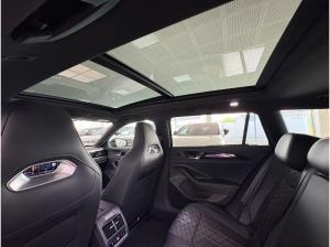 Volkswagen Passat Variant R-Line 2.0 TDI DSG AHK NAVI PANO