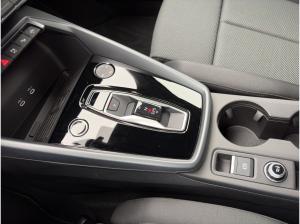 Audi A3 Sportback 30 TFSI S line AHK+Kamera+HuD+LED