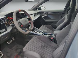 Audi RS3 Sportback SONOS DachSpoiler Schalensitz 280