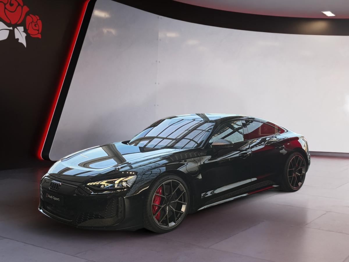 Audi e-tron GT RS (F8P)