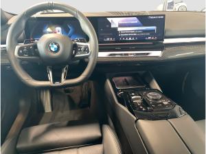 BMW 520 d xDrive Touring M Sport AHK / Standheizung