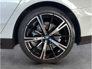 BMW 520 d xDrive Touring M Sport AHK / Standheizung