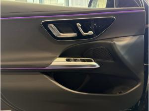 Mercedes-Benz E 200 4M T AMG Night DigitalLight Pano AHK 360°K