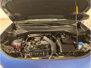 Volkswagen T-Roc R-Line 1.5l eTSI DSG IQ.LIGHT,PDC,NAVI,ACC,HuD