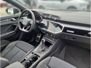 Audi Q3 Sportback S line 2 x S line LED Scheinw. Pano Smartphone-interface RF-Kamera
