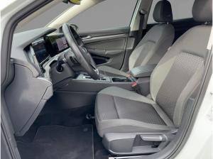 Volkswagen Golf VIII Active 2.0 TDI DSG LED+ AHK APP KAMERA