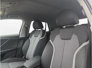 Audi Q2 35 TFSI S line AHK Matrix LM 18" Navi PDC+RFK