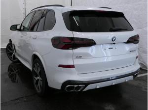 BMW X5 M60i xDri., AHK., Dri. Ass. Prof., Park. Ass. Prof., H/K., Pano., Keyless., uvm.