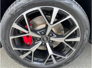 Audi Q3 e-hybrid Panorama Navi Matrix-LED Memory