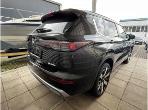 Mitsubishi Outlander 2.4 PHEV 4WD Intro