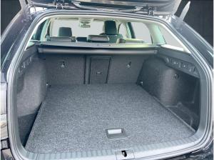 Skoda Octavia Combi Balance 1.5 TSI DSG AHK/NAVI/LED