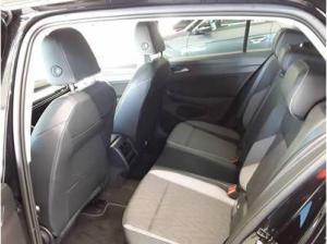 Volkswagen Golf VIII 2.0 TDI DSG Goal Navi LEDPlus ACC DAB+ FrontAssist