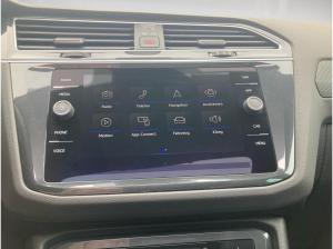 Volkswagen Tiguan R 2.0TSI DSG 4M ACC.2xPDC.VIRTUAL.PANO.LED.DCC.APP-C.SHZ