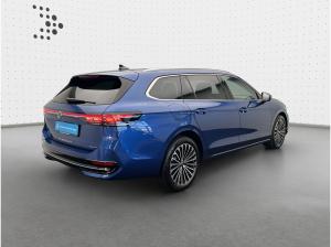 Volkswagen Passat Elegance 2.0TDI 4Motion *AHK*DCC*HUD*Standheiz*IQ-Light*Massage*