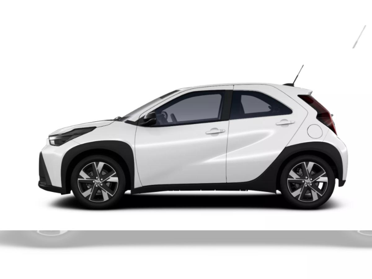 Toyota Aygo X Hybrid Active 1,5 l Neues Modell 🚀🚀 mit Sitzheizung vorne