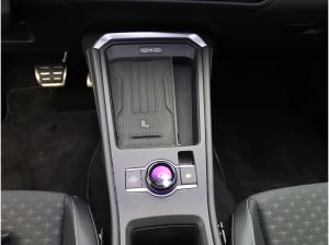 Volkswagen T-Roc R-Line Black 1.5eTSI DSG/ Matrix, IQ.Drive