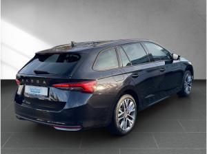 Skoda Octavia Combi 2.0 TDI *GEWERBE*SOFORT* l DSG l AHK l PANO l NAVI l MATRIX l 360°