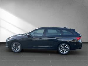 Skoda Octavia Combi 2.0 TDI *GEWERBE*SOFORT* l DSG l AHK l PANO l NAVI l MATRIX l 360°