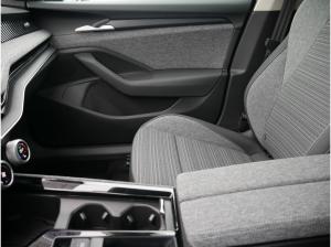 Skoda Superb Combi 2.0 TDI DSG Selection ACC LED AHK *922*