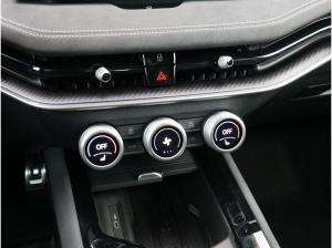 Skoda Superb Combi 2.0 TSI DSG Sportline MATRIX AHK NAVI *806*