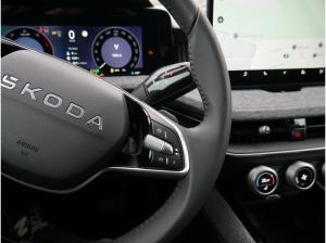 Skoda Superb Combi 2.0 TDI DSG Selection ACC LED AHK *922*