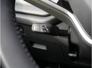 Skoda Octavia Combi 2.0 TDI DSG Balance SHZ NAVI AHK ACC LED *869*