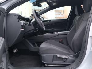 Volkswagen ID.7 Tourer Pro (286 PS) 77 kWh *AHK*NAVI*WÄRMEPUMPE*GANZJAHRESREIFEN*