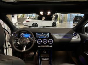Mercedes-Benz GLA 220 d 4MATIC+ Edition Progressive Line+ Panorama-Schiebedach+AHK+ Winter-Paket+ Totwinkel+DISTRONIC+360°