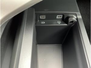 Peugeot 3008 1.2 145 GT ACC+Alcantara+LED+Navi+SHZ+Kam.