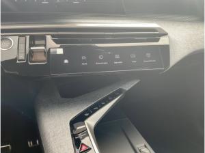 Peugeot 5008 1.2 145 GT ACC+Alcantara+LED+Navi+SHZ+Kam.