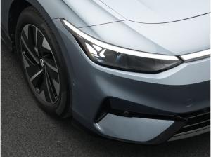 Volkswagen ID.7 Pro Wärmep.*IQ.LIGHT*HdUp*AHK*ACC*R-KAM*20"