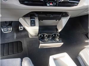 Volkswagen T7 Multivan "GOAL" kurz | Navi | AHK | Vis-aVis