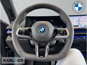 BMW 530 e M SPORT 20" INNOVATIONSPAKET DRIVING ASSIST PLUS HARMAN/KARDON