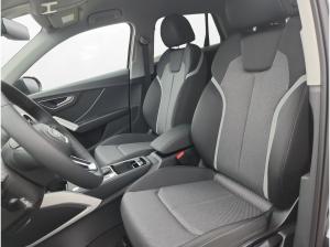 Audi Q2 35 TFSI S line AHK Matrix LM 18" Navi PDC+RFK
