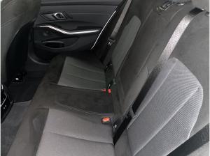 BMW 320 d Touring M Sport AHK Parking Assistant Plus