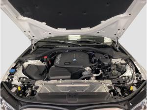 BMW 320 d Touring M Sport AHK Parking Assistant Plus
