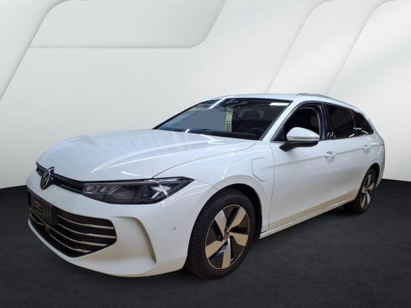 Volkswagen Passat Variant Business 1.5 TSI eHybrid 110kW DSG - ACC AHK HUD Rear View Navi LED Massage SHZ CarPlay PDC