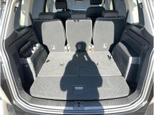 Volkswagen Touran 1.5 TSI DSG AHK ACC LED KAMERA