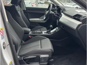 Audi Q3 advanced 35 TFSI Dynamik-Paket MMI LED AHK