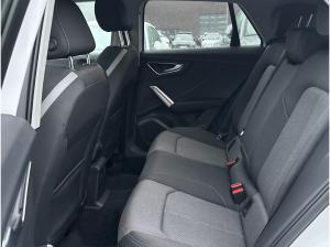 Audi Q2 Advanced 35 TFSI S tronic MMI Matrix AHK
