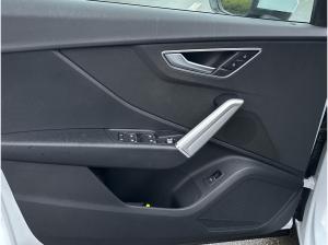 Audi Q2 Advanced 35 TFSI S tronic MMI Matrix AHK