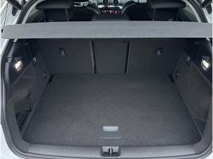 Audi Q2 Advanced 35 TFSI S tronic MMI Matrix AHK