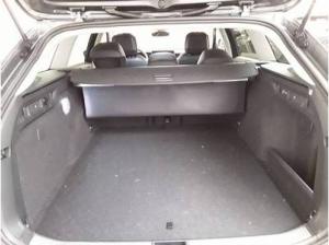 Volkswagen Passat Business Hybrid DSG ACC AHK R-KAMERA NAVI